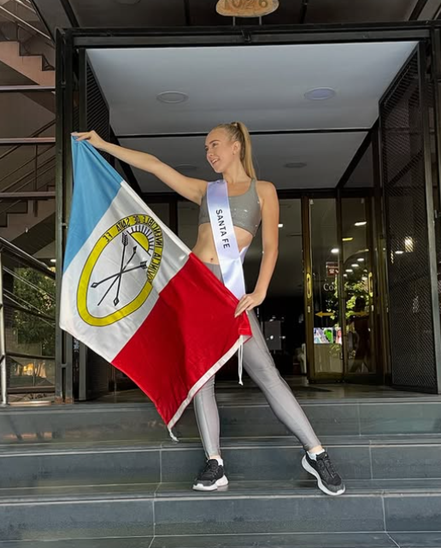 Una rosarina fue consagrada como Miss Mundo Argentina 2024