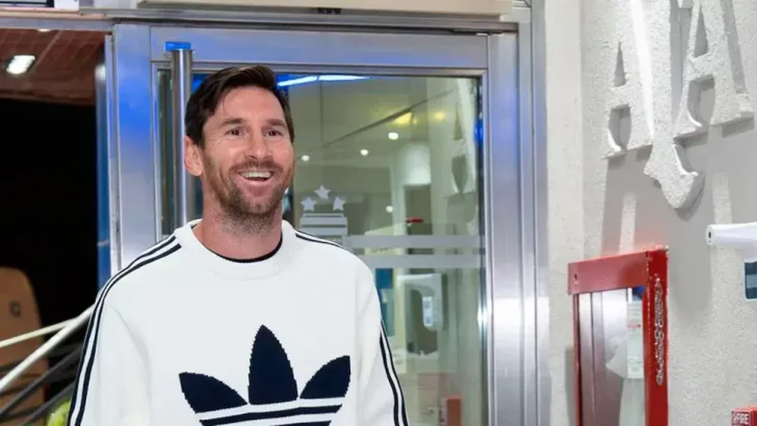 Messi llegó a la concentración de la Selección Argentina