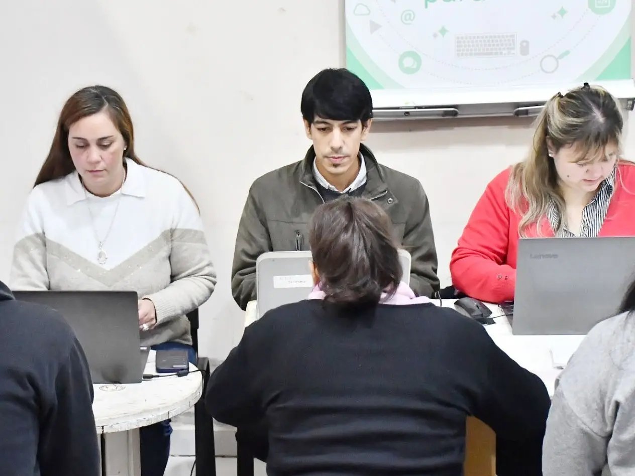 El municipio realizó una capacitación orientada a personas que buscan insertarse en el mercado laboral