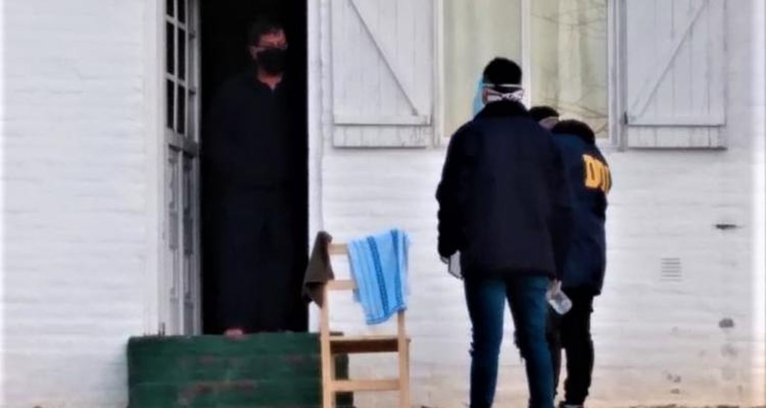 Pastor con coronavirus: le secuestraron el teléfono en el Tiro Federal, por orden de la Justicia