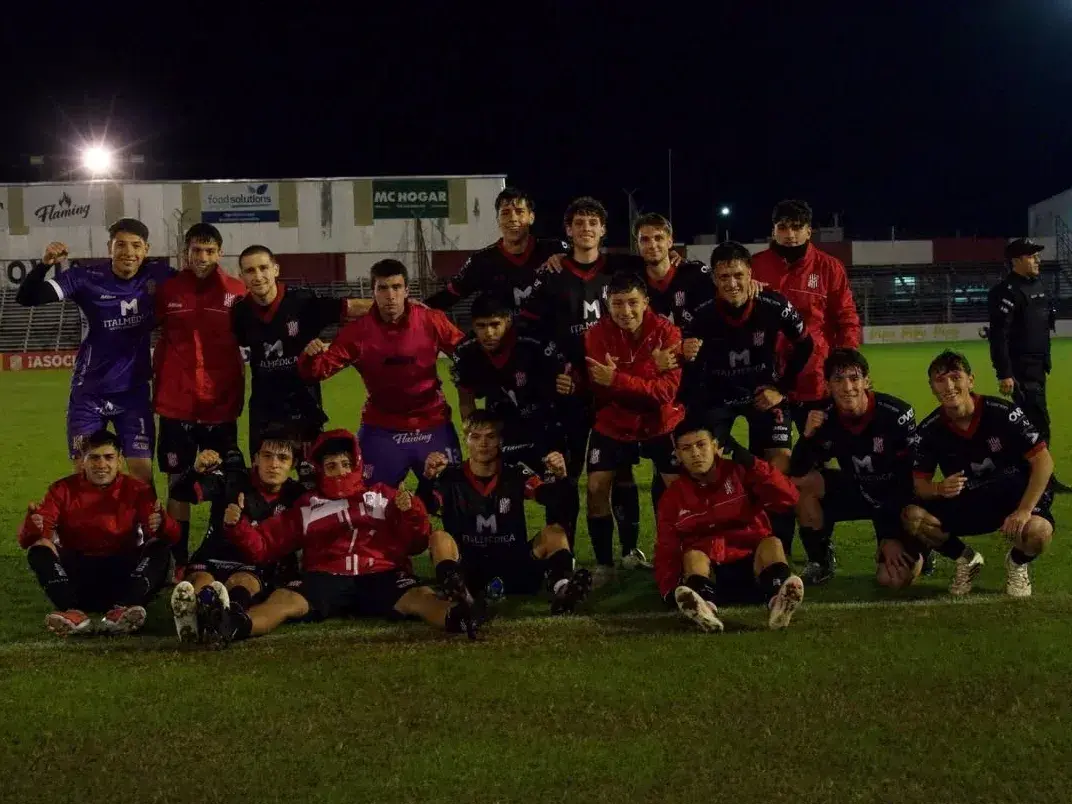 Triunfo 2 a 0 del "9" ante Dep.Tacural en el arranque de la fecha 13 del Apertura de la LRF. Foto: club9dejuliooficial