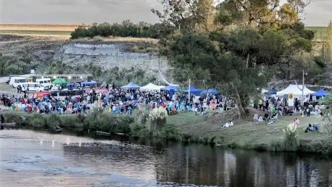 Habrá bandas en vivo, patio de comidas, paseo de artesanos y emprendedores, entre otros atractivos