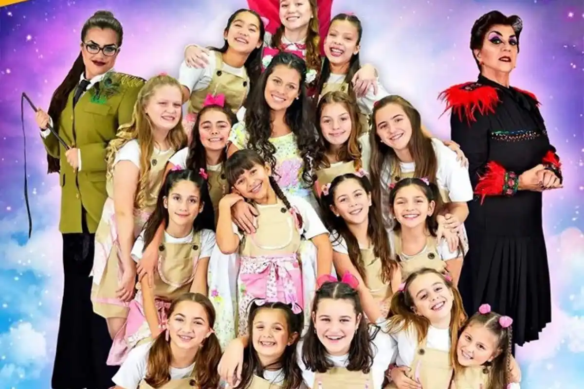 Presentan la obra: Por Siempre Chiquitas, para volver a soñar