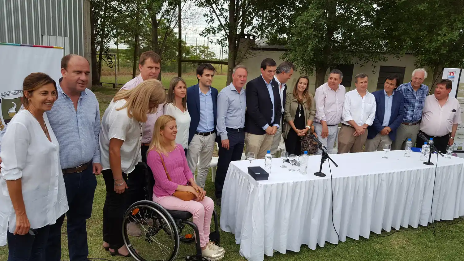 El Ministerio de Agroindustria asignó aportes para la reparación de caminos rurales