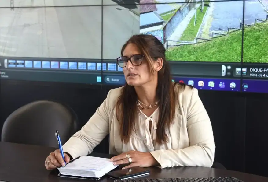 La secretaria de Protección Ciudadana, Alejandra Marcieri, planteó que “si cumplo con las normas, ¿tengo algún tipo de sanción? No”.