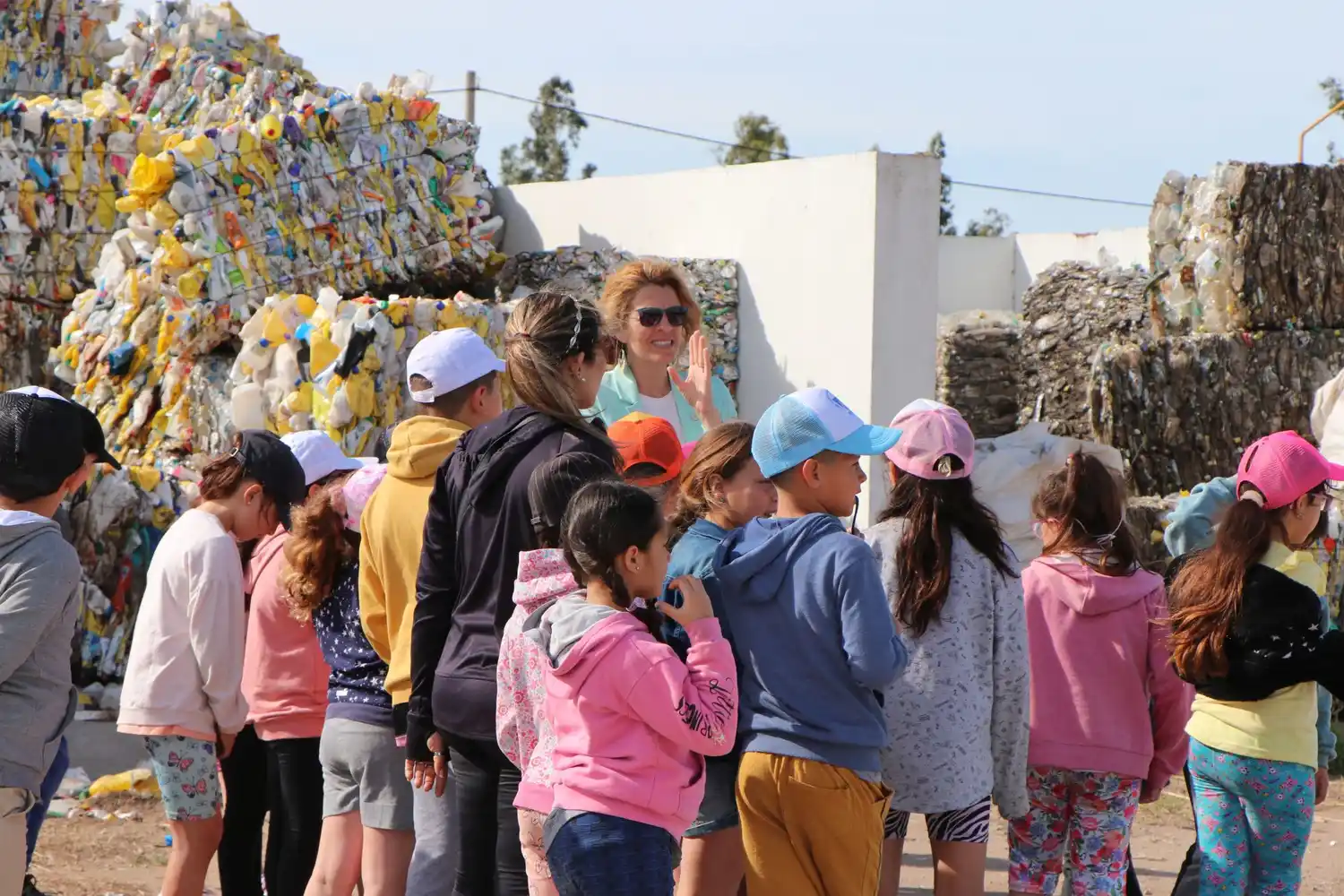 Visita. De estudiantes a la planta de tratamiento de San Cayetano