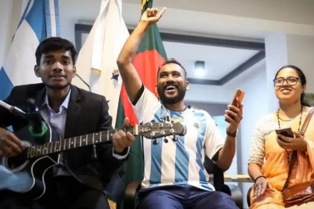 Dulce de leche, alfajores y mate en la inauguración de la nueva embajada argentina en Bangladesh
