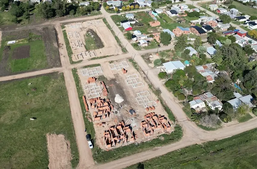 Otamendi: comenzaron las obras para la construcción de viviendas
