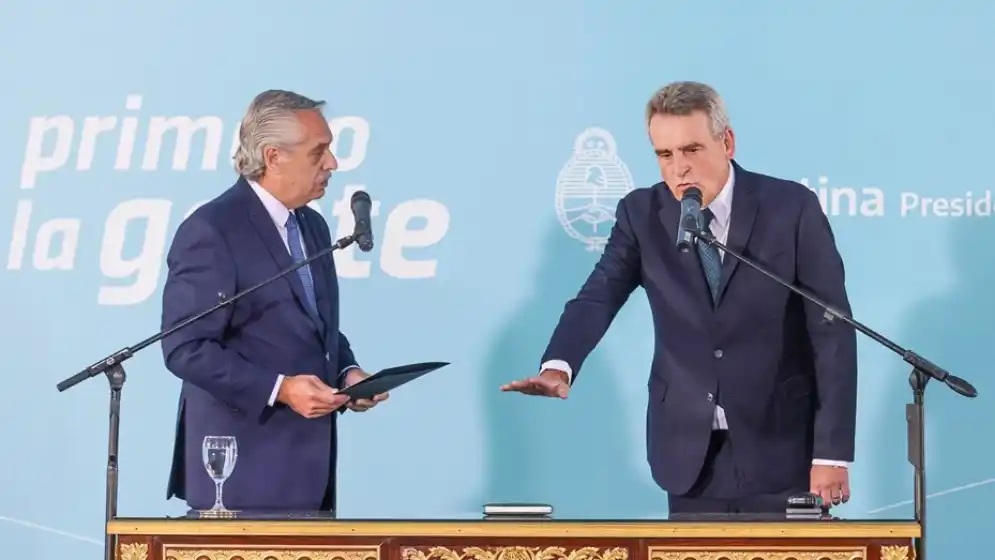 Agustín Rossi analiza su precandidatura: «Hace años que tengo ganas de ser Presidente»