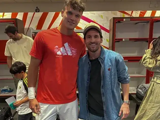 Jakub Mensik  campeon master 1000 miami  messi   tenis