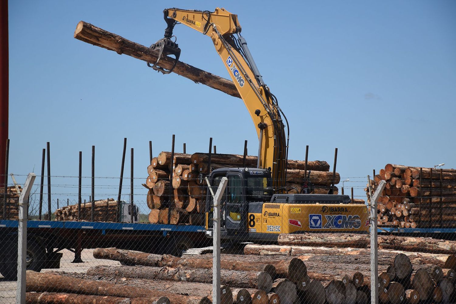 Comenzó a operar el Puerto de Ibicuy con  el acopio de madera para exportar a China