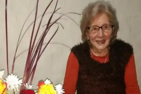 Tiene 104 años, fue excluida del padrón y pidió votar en el balotaje entre Massa y Milei