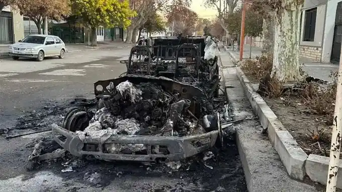 Así quedó el vehículo.