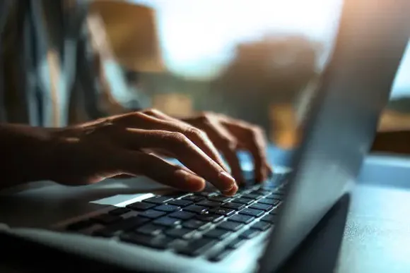 El Boom del Entretenimiento Online: de Pantallas a Mundos Infinitos