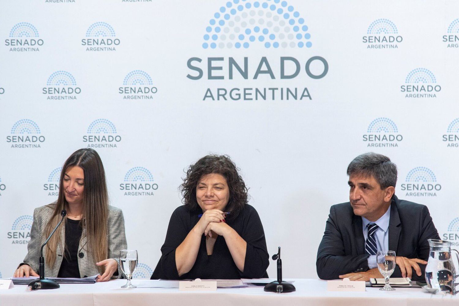 Por la fuerte suba de casos de coronavirus el gobierno recomendó reforzar la vacunación