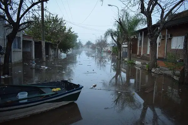 Cuidados: El desafío de volver a casa después de las inundaciones