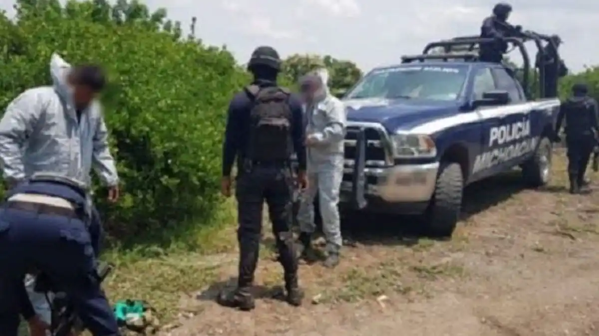 Hallan siete cuerpos desmembrados dentro de un taxi en México