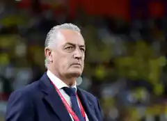 Alfaro no seguirá como técnico de Ecuador