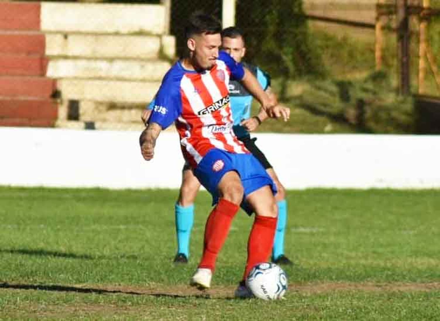 Libertad recibe en el parque Mitre a Alberdi y Victoria visita a Cosmos en Federación