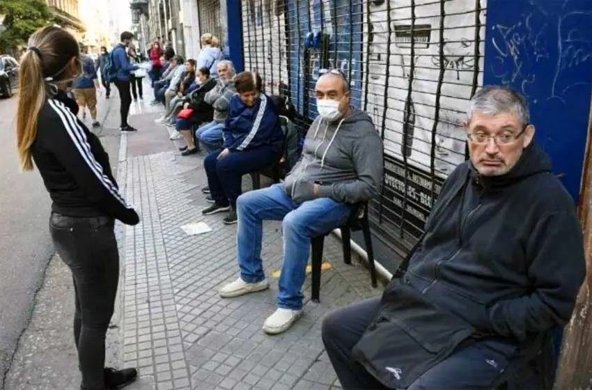 Desde diciembre la atención en bancos sería sin turno