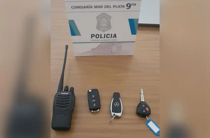 Llevaban dos inhibidores de alarmas: fueron detenidos