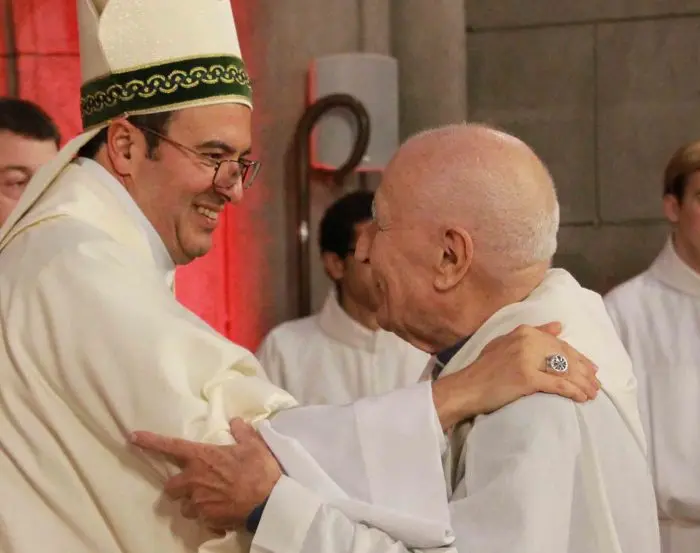 El Obispo encabezó homenaje al padre Hugo Segovia