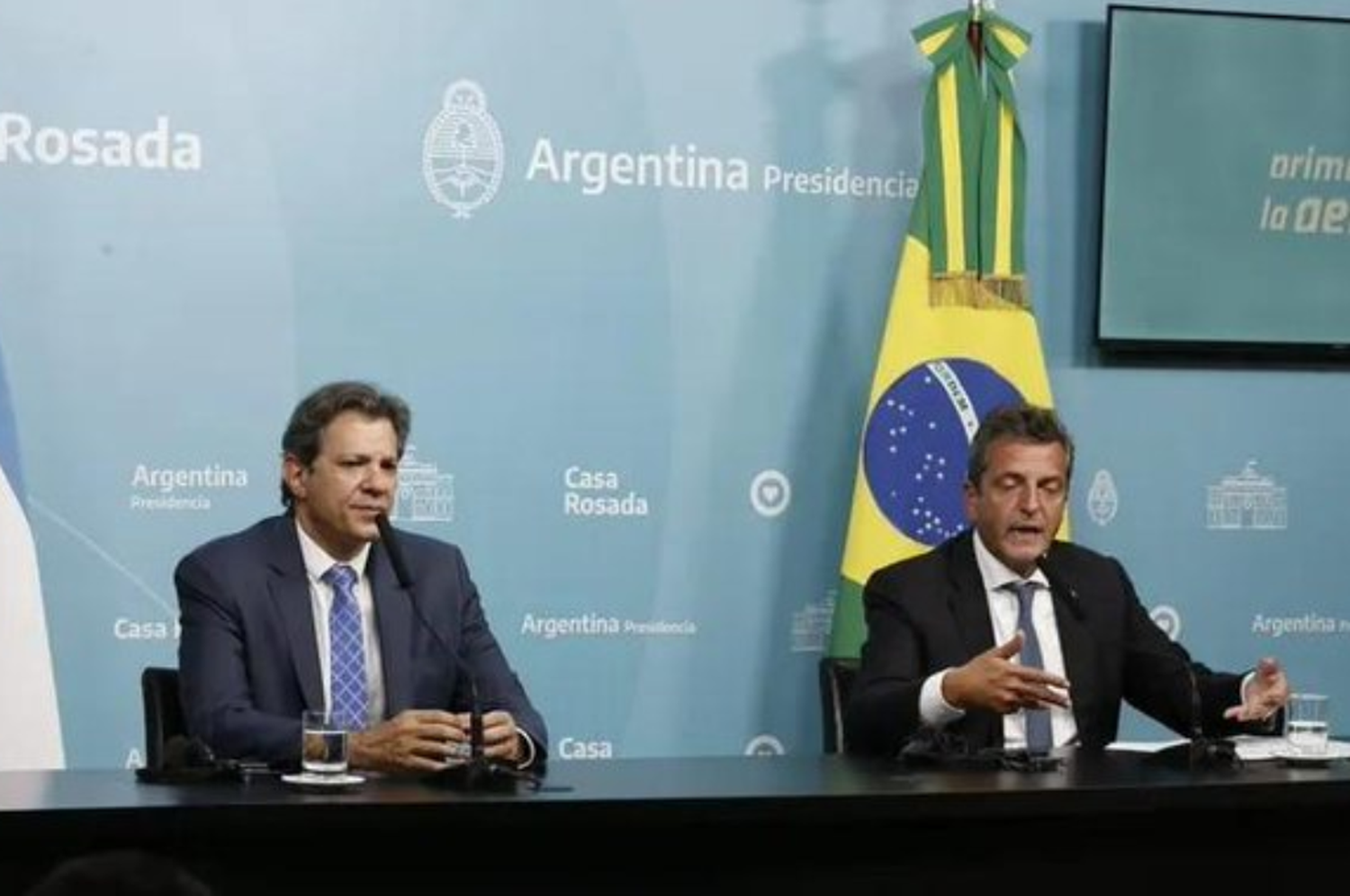 Moneda común: Massa aclaró que no implicará "resignar la moneda de cada uno de los países"