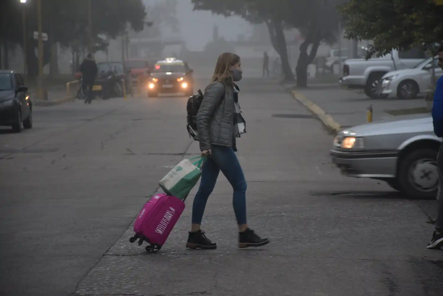 Martes con algo de neblina en la ciudad de Santa Fe