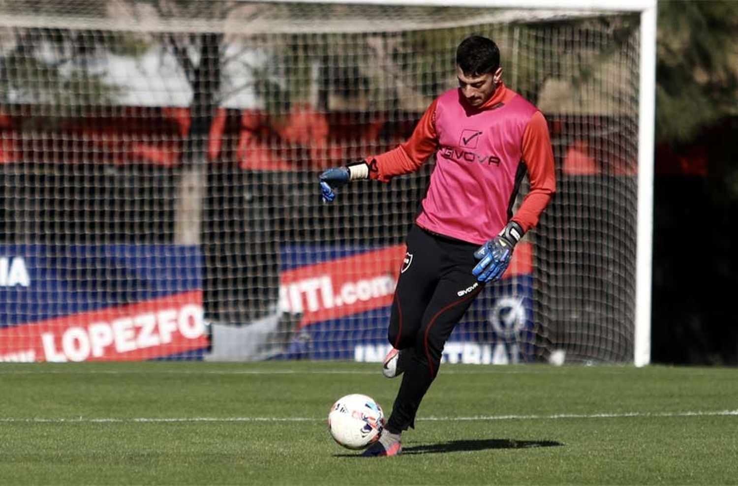 Sin Clásico: Macagno se lesionó y Sanguinetti pierde otra pieza clave en el equipo