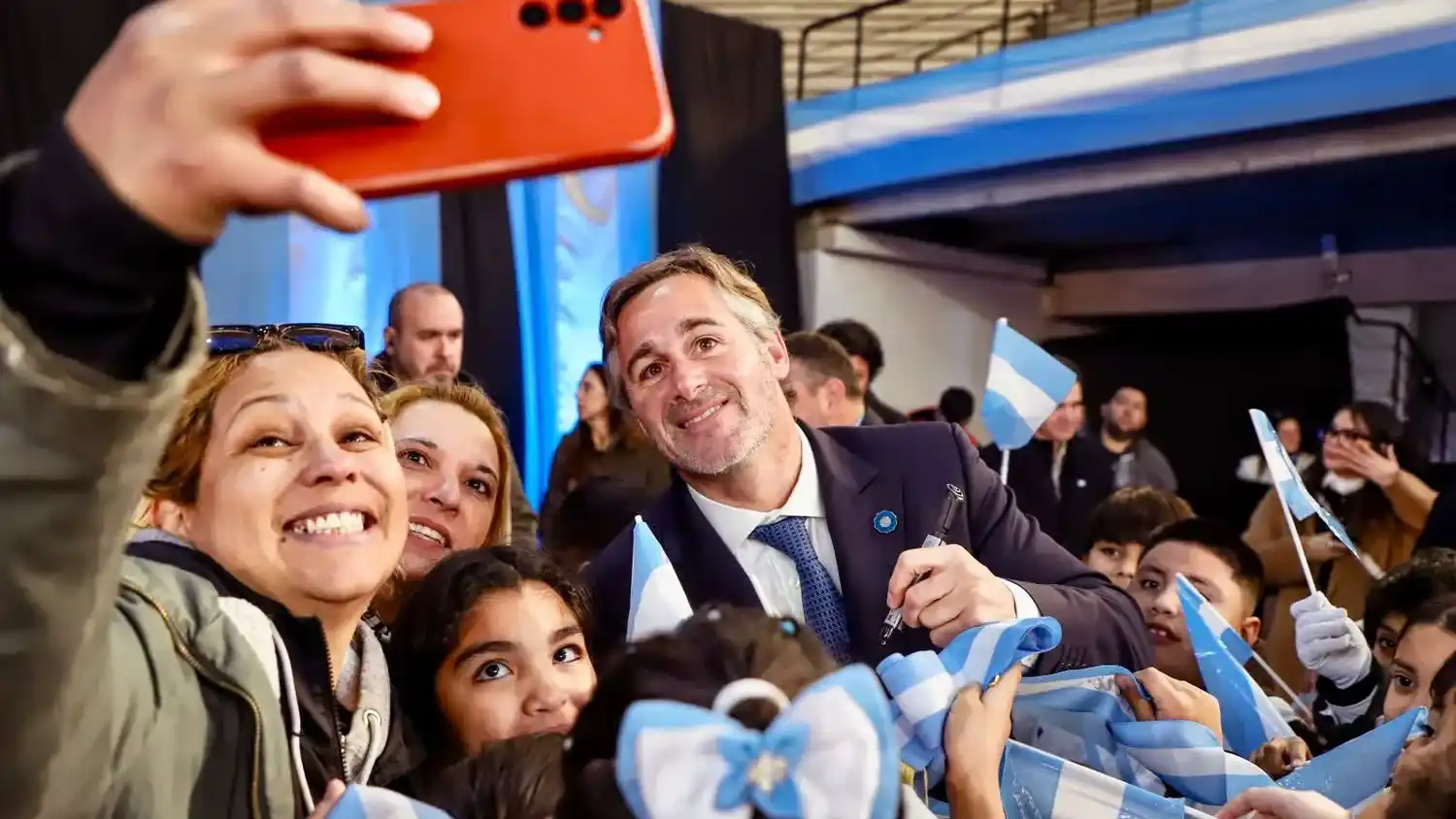 El acto fue encabezado por el intendente Federico Achával.