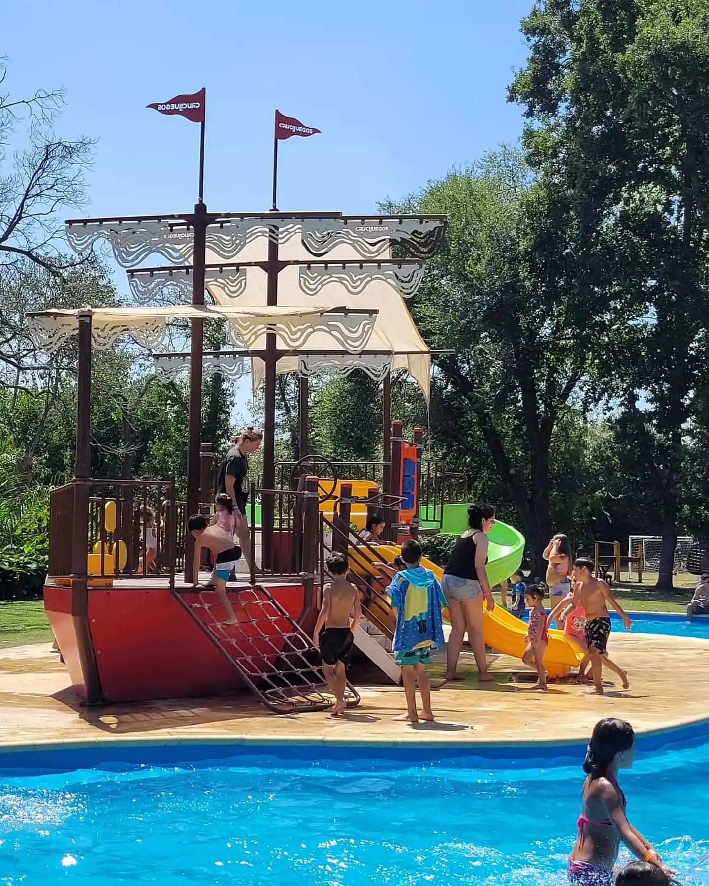 Diversión asegurada frente a la laguna: Puerto Aventura abrió sus puertas con beneficios exclusivos para residentes