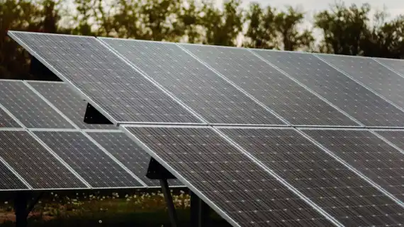 Enersa impulsa la energía limpia con sus primeros parques solares en Entre Ríos