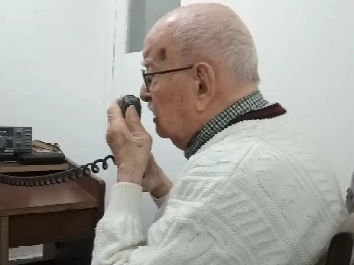  Radioaficionados, aquella  primera red social que  está más vigente que nunca 