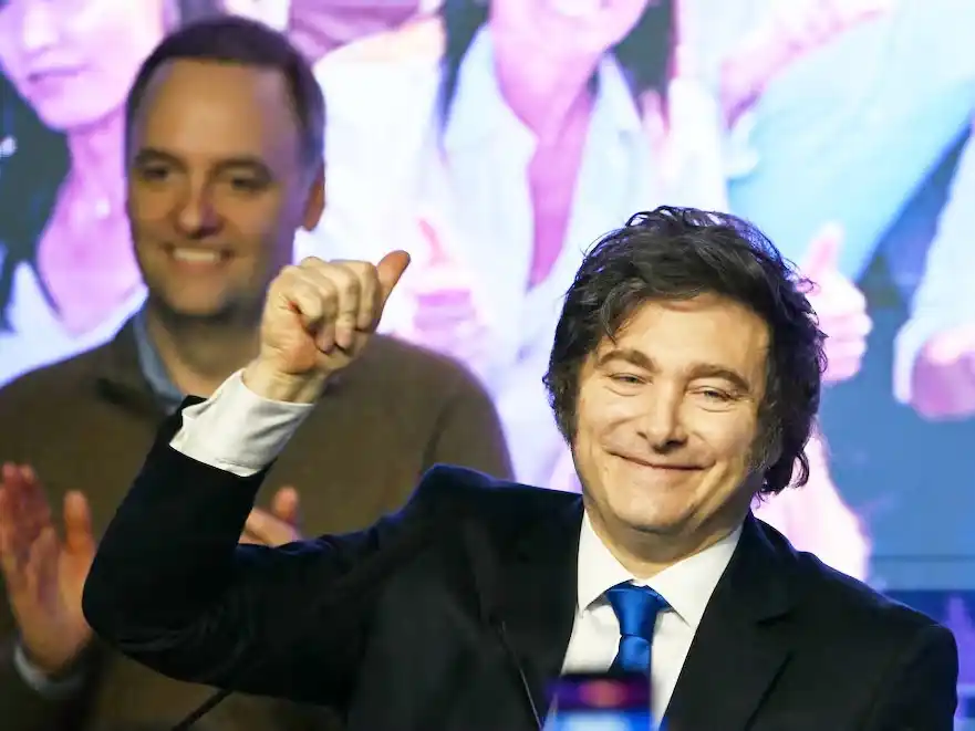 Milei confirmó que acompañará a Adorni el próximo miércoles en el Congreso y habló de su reelección