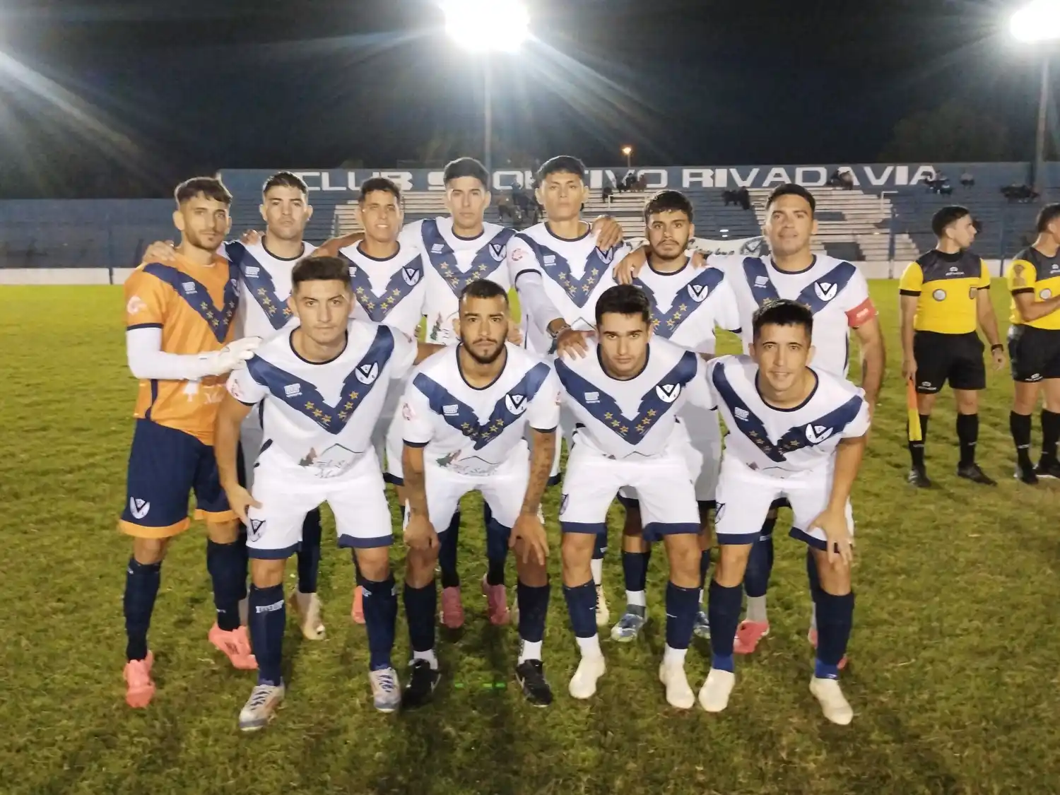 La V lo perdía 3 a 0, pero en 17 minutos metió 3 goles y terminó empatando. Foto: Fabián Gallego.