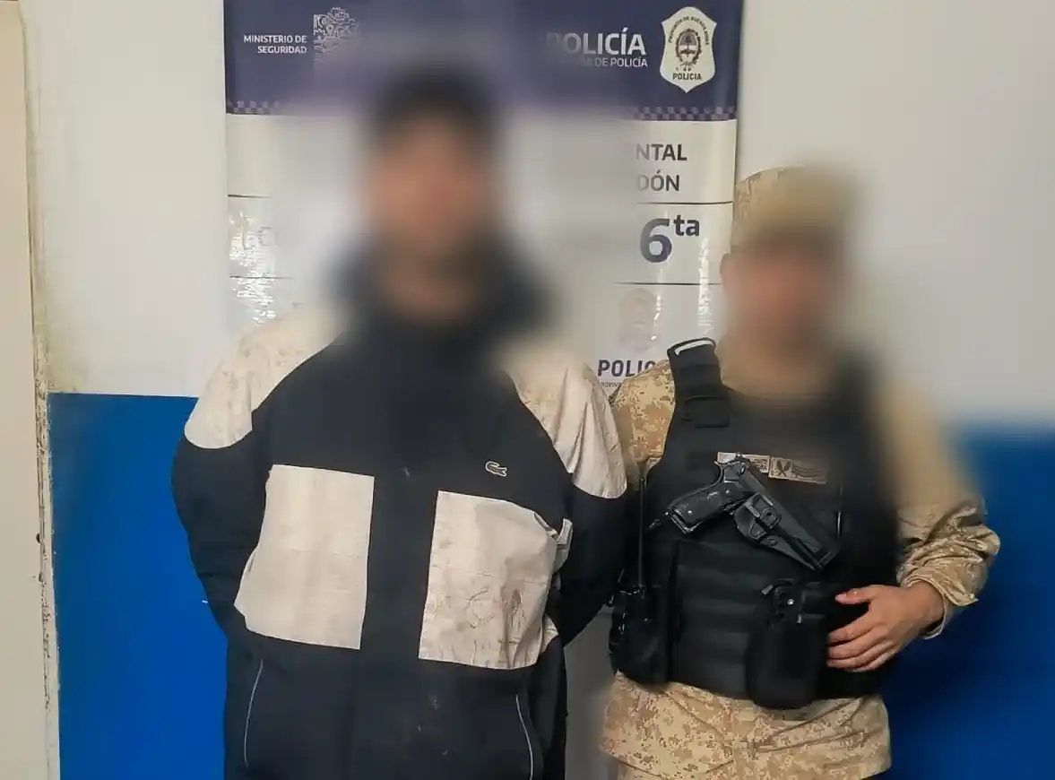 El aprehendido fue entregado a personal de la Comisaría Sexta, donde quedó alojado.