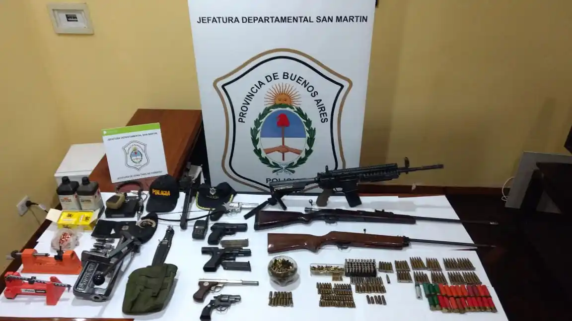 Tres de Febrero: Detuvieron a “falsos” policías que asaltaban comercios