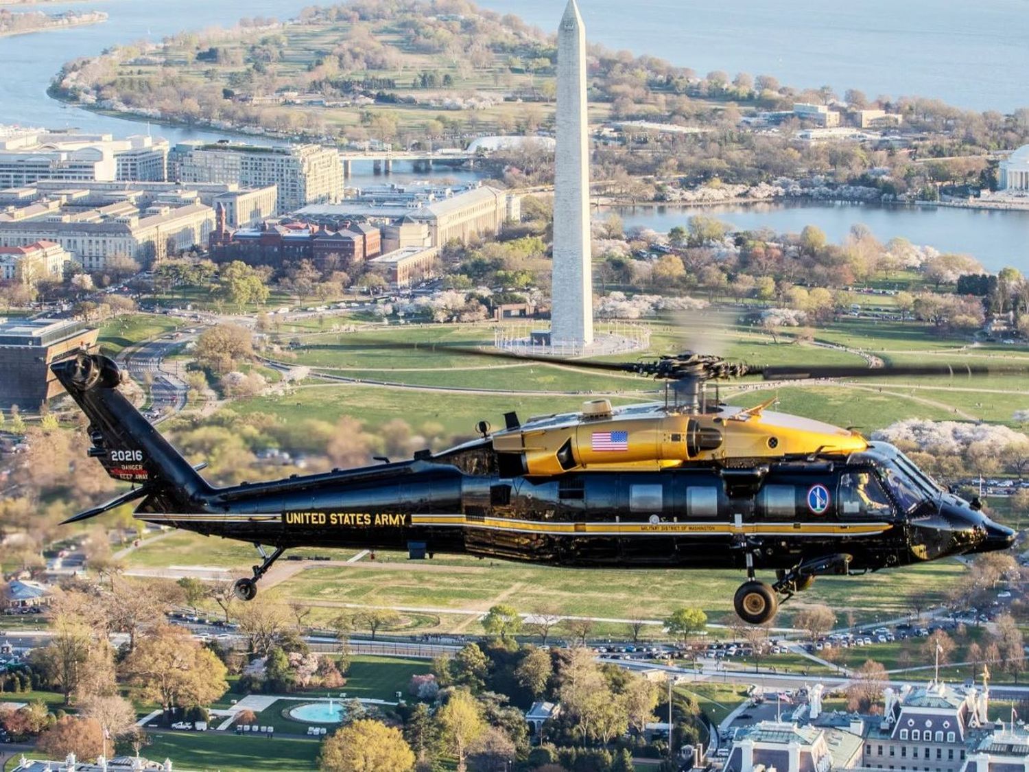 Accidente en el Potomac: la FAA restringe operaciones de helicópteros en el espacio aéreo de Washington Reagan