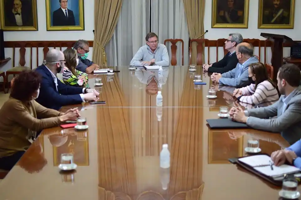 El CEER se reunió con el Ministro de Producción de la Provincia