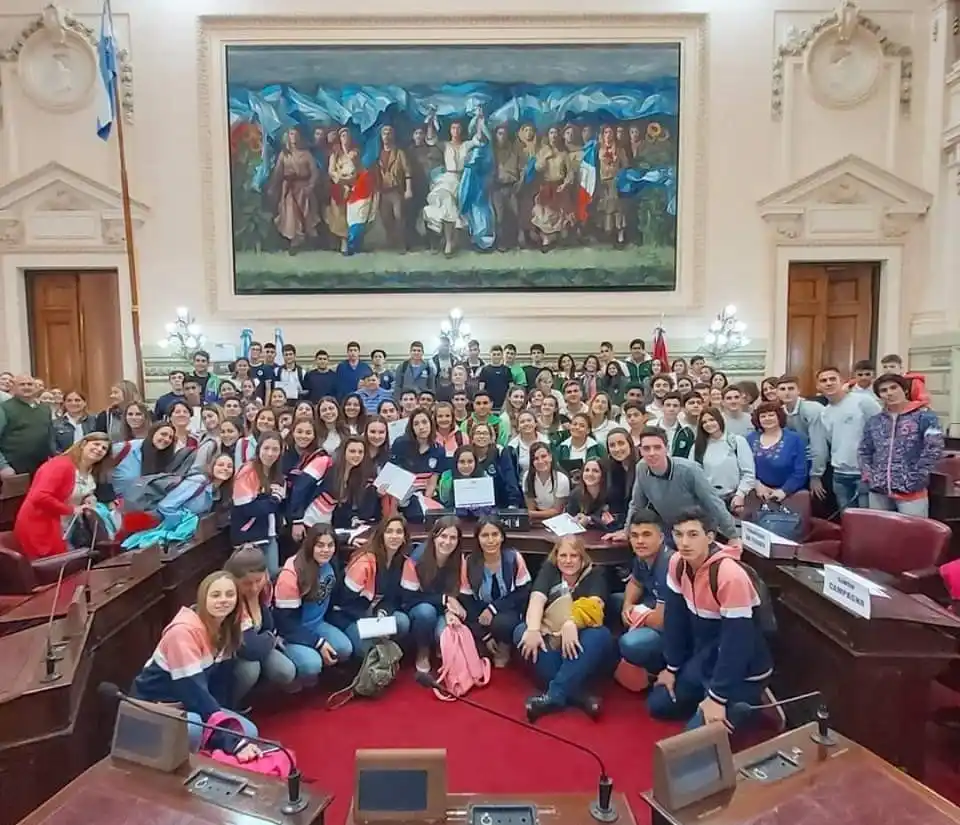 Avanza la ley de “candidatos jóvenes”