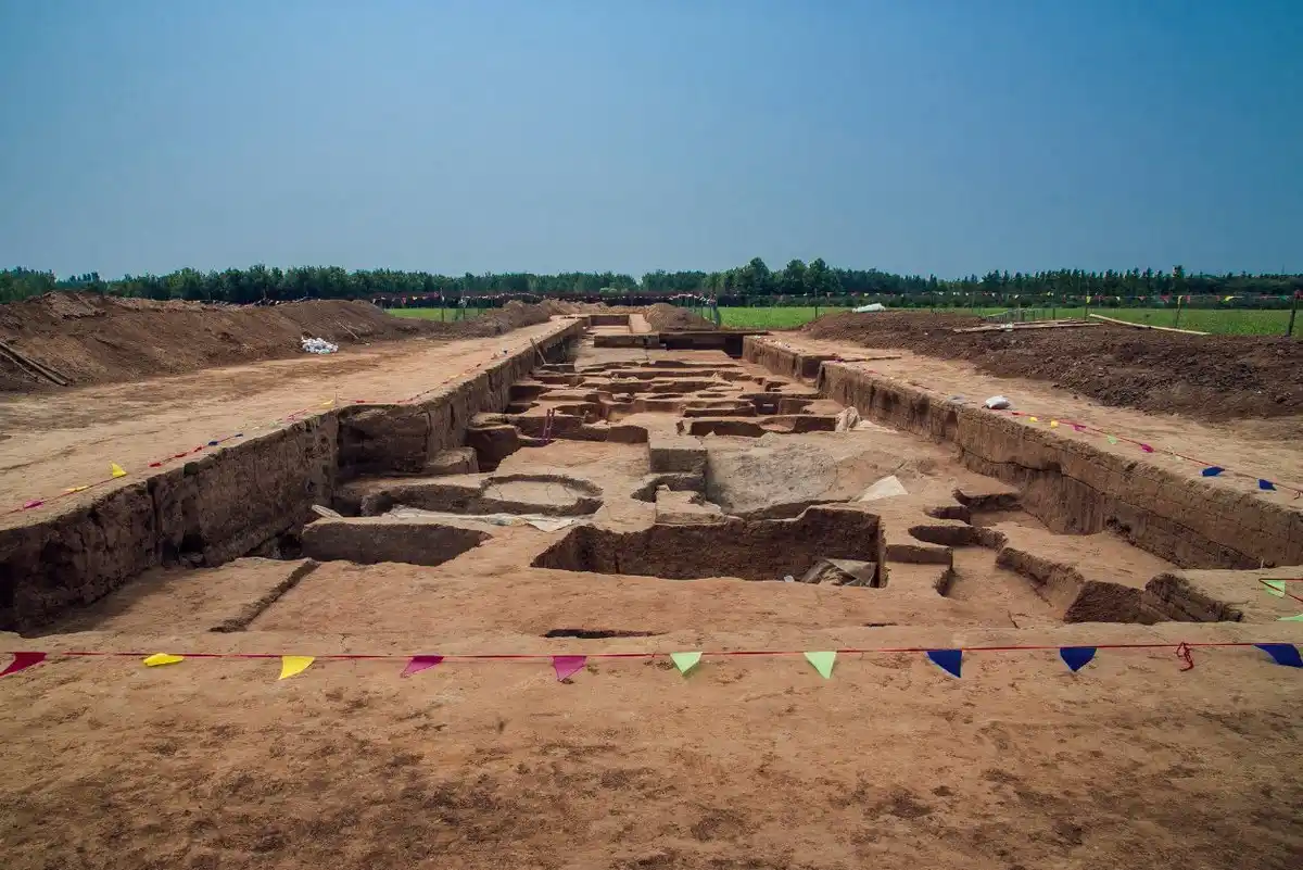 Descubren en China restos de “gigantes” humanos de 5.000 años de antigüedad