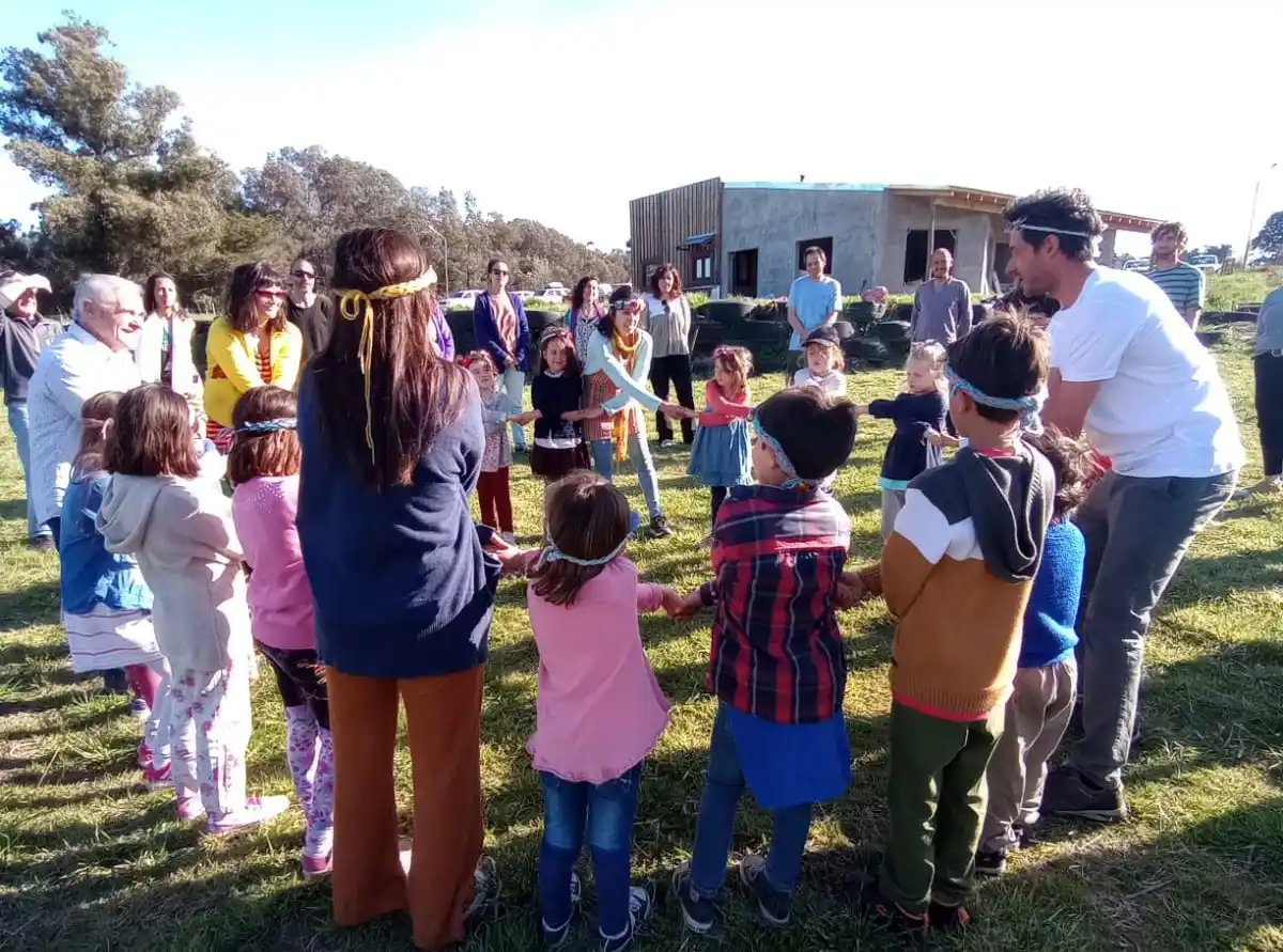 Realizarán una kermés para colaborar con la escuela La Colmena