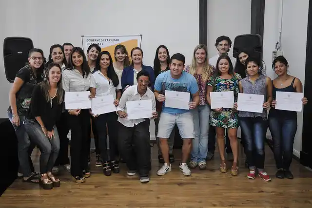 Jóvenes de Escuelas de Trabajo realizarán entrenamiento laboral