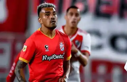 Moreira disputó Copa de la Liga con Arsenal en 2023