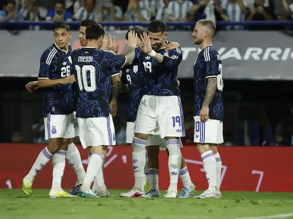 Honduras e Islandia, los rivales de Argentina en la previa del debut mundialista.Foto:AFA