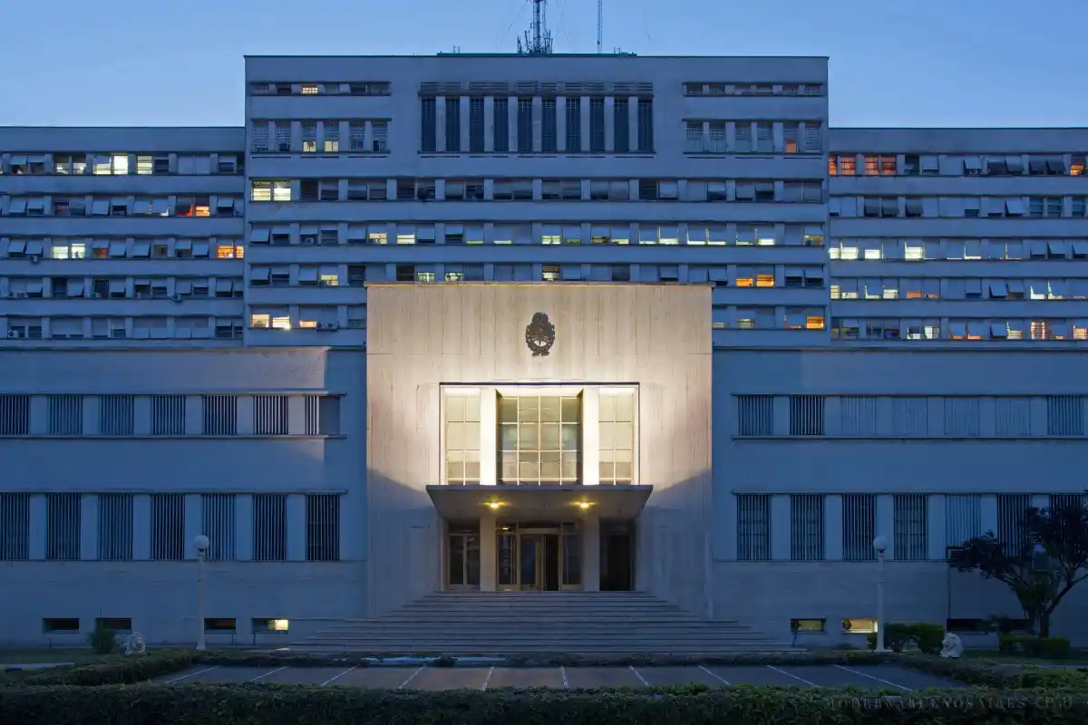 El Ministro de Defensa dijo que ya hay más de 15 mil voluntarios para probar la vacuna contra el coronavirus