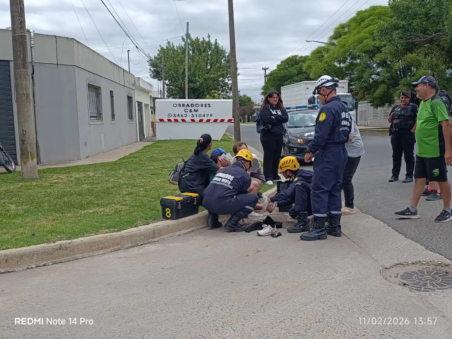 Servicios de emergencias atendieron a la víctima que fuer trasladada al Hospital.