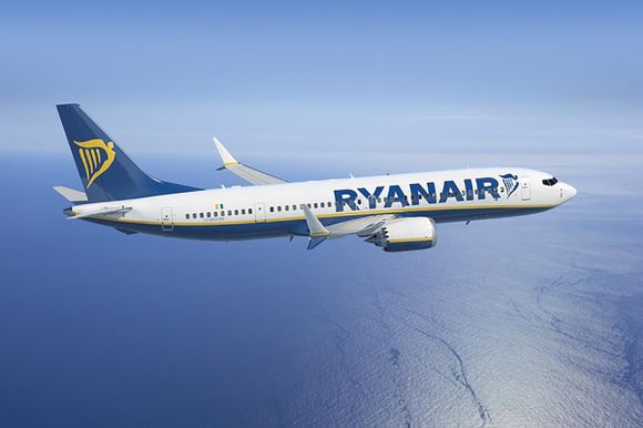 Ryanair enfrentará juicio en Alemania por excluir opción de género neutro en su sitio de reservas