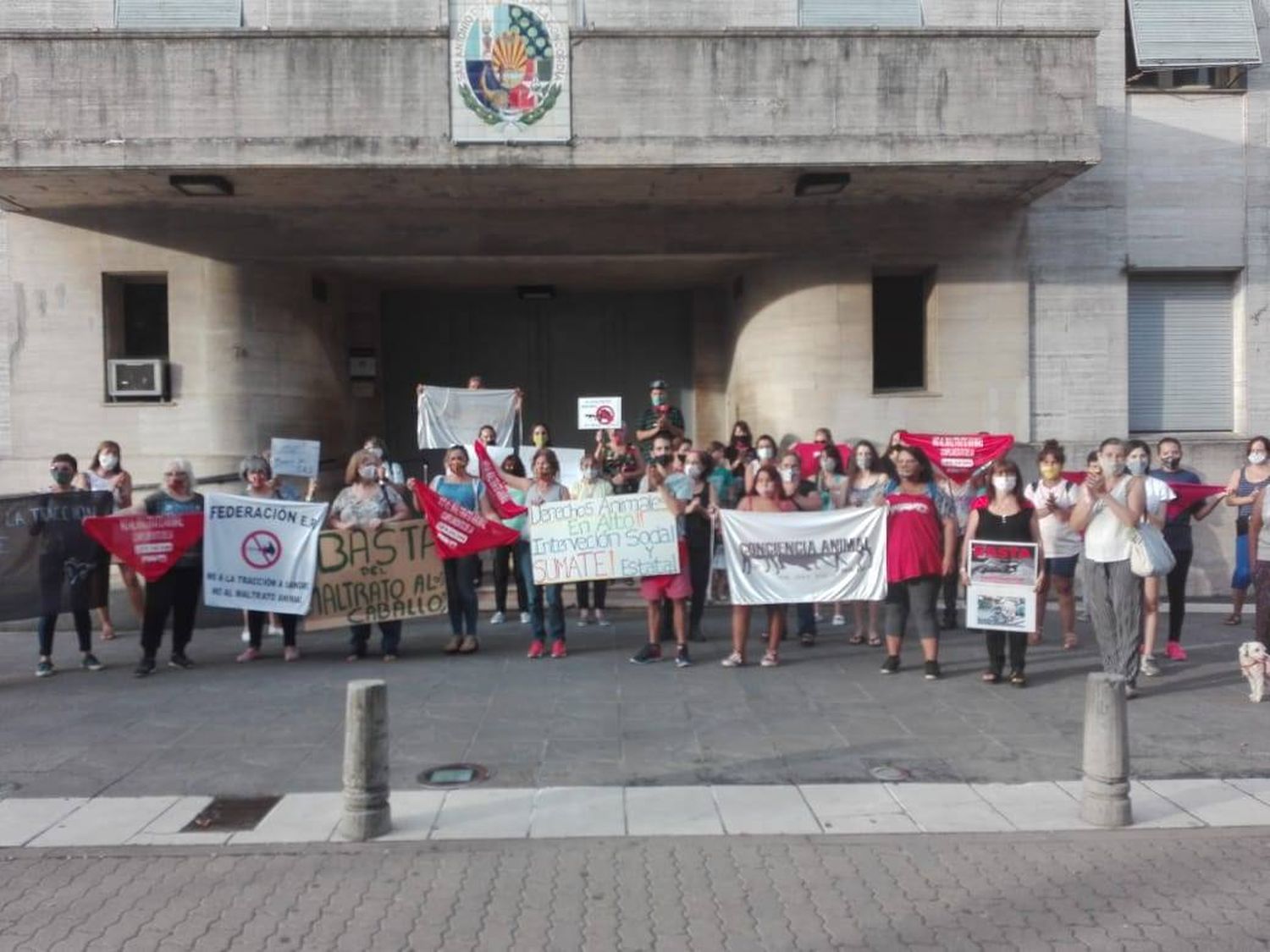 Conciencia Animal se movilizó por por la abolición de la tracción a sangre en Concordia