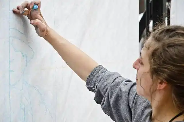 Carla Bur: “Me especialicé en dibujo”